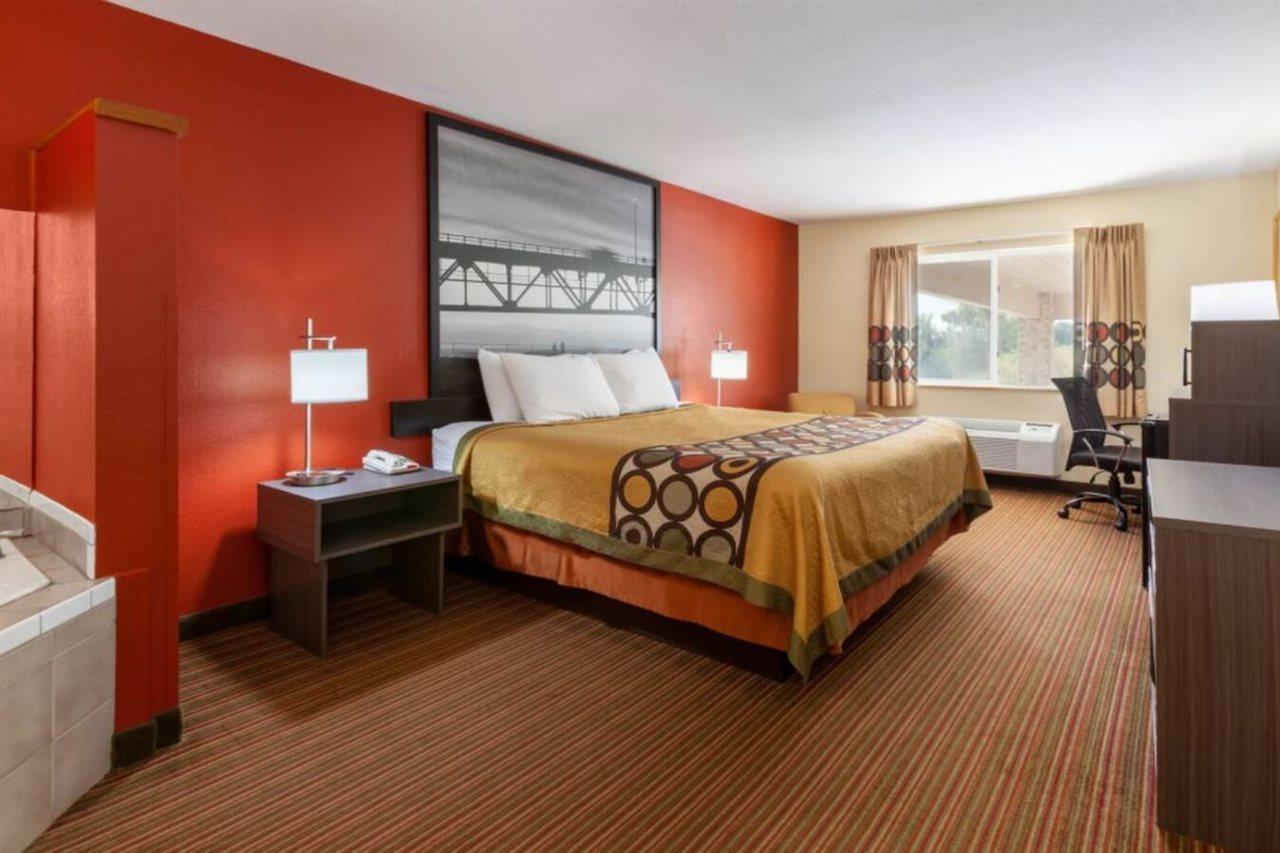 Motel Super 8 By Wyndham Big Rapids Extérieur photo