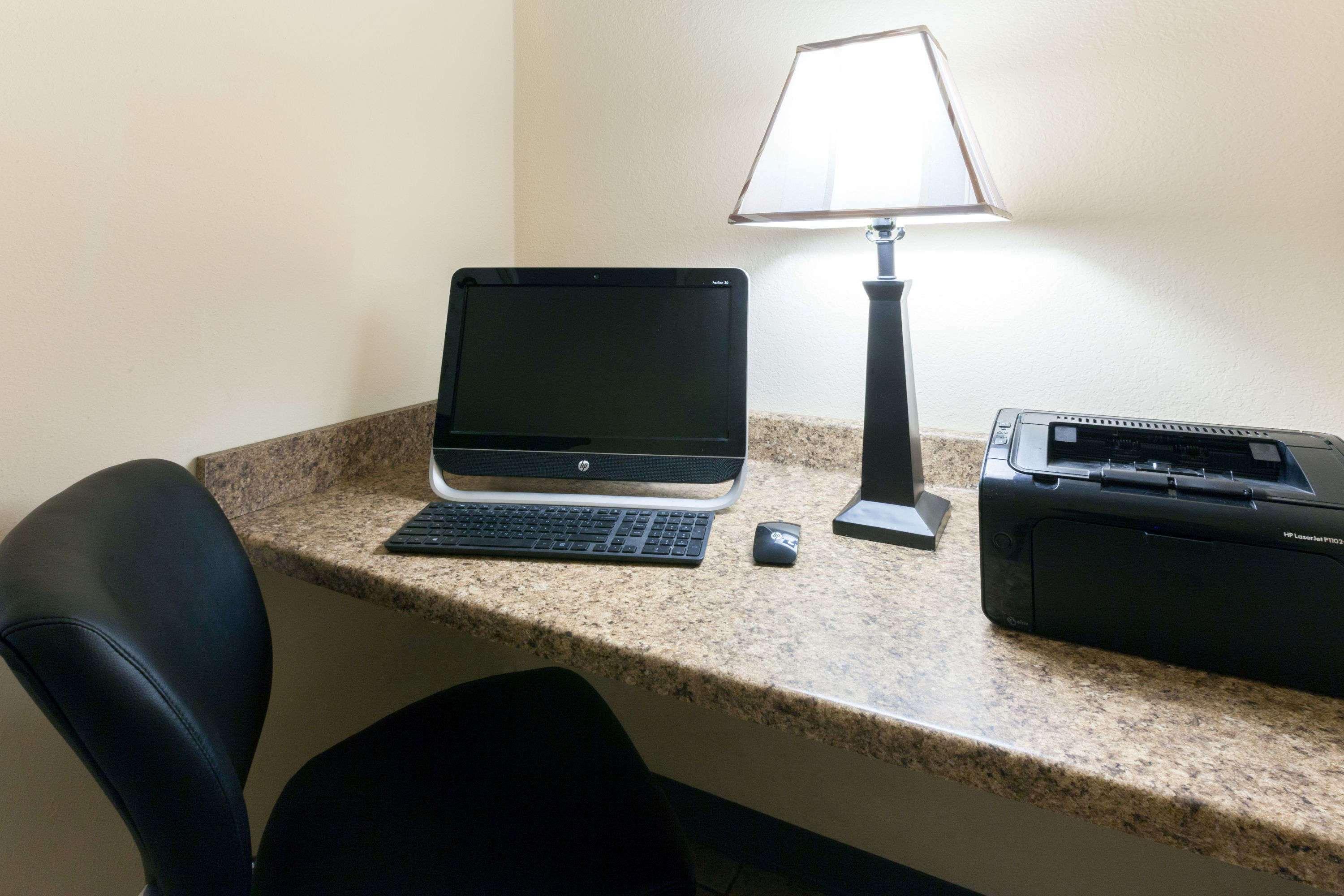 Motel Super 8 By Wyndham Big Rapids Extérieur photo