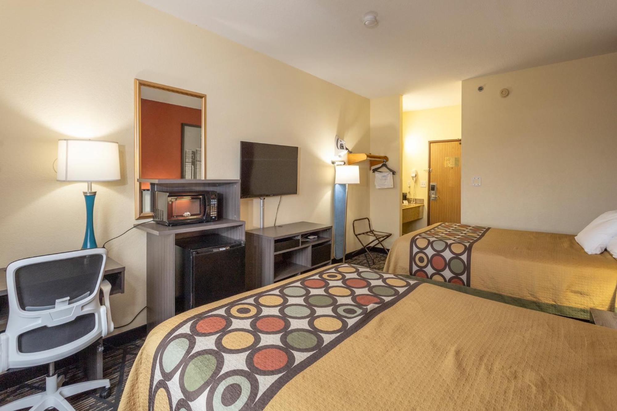 Motel Super 8 By Wyndham Big Rapids Extérieur photo