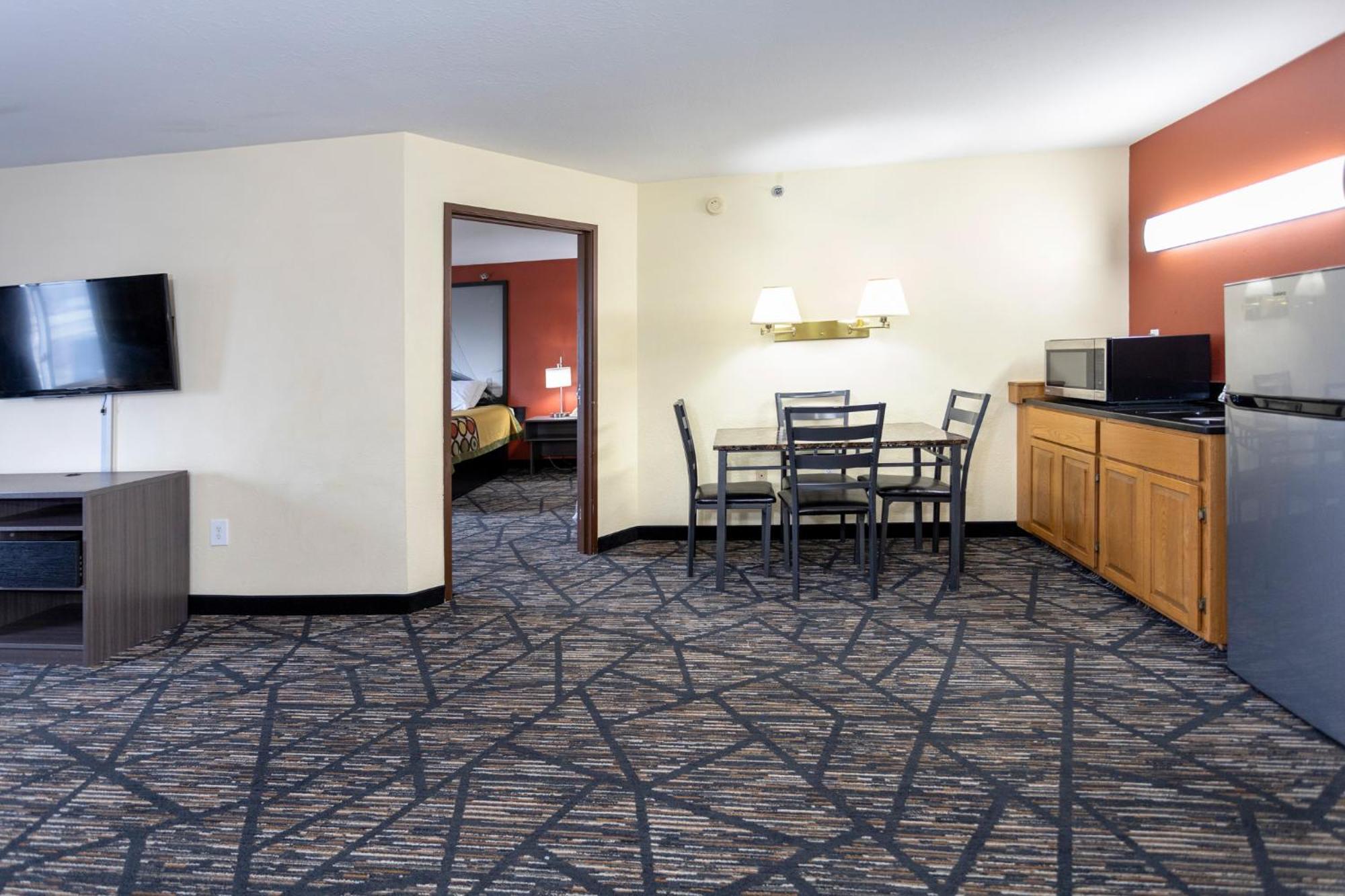 Motel Super 8 By Wyndham Big Rapids Extérieur photo