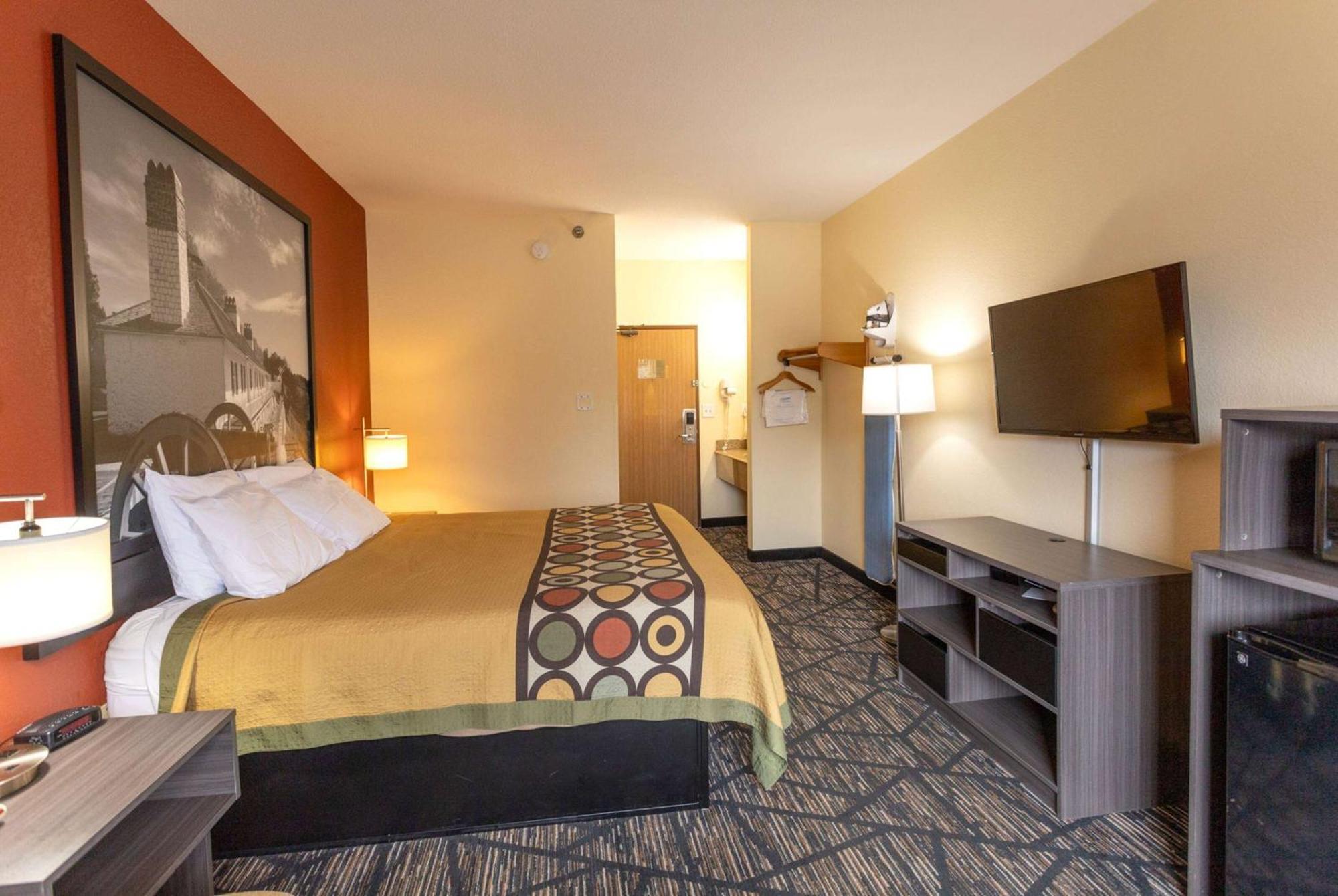 Motel Super 8 By Wyndham Big Rapids Extérieur photo